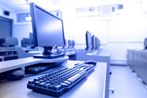 从庞然大物到掌上精灵 个人计算机发展的重要历程